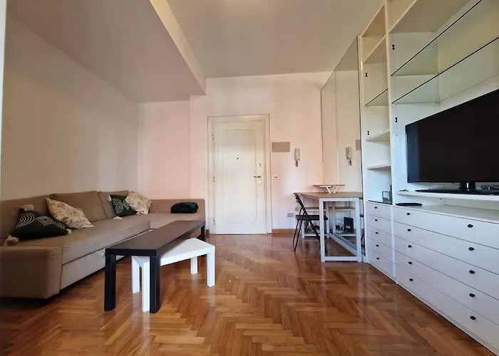Casa A Portaportese